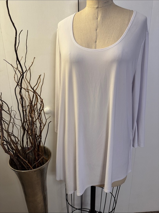 Slinky Brand Tops - Slinky Brand Scoop Neck white Tunic Top